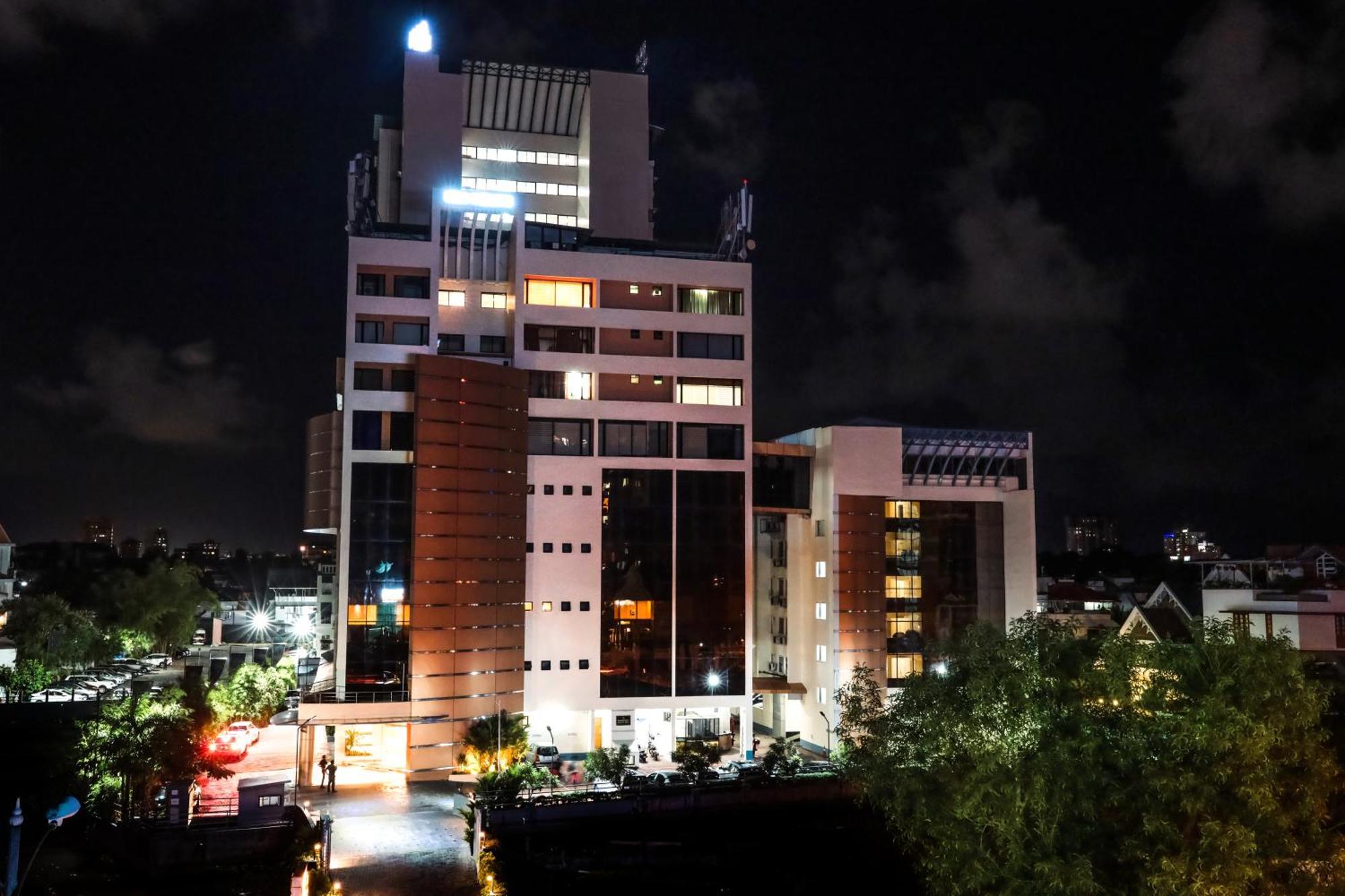 Ima House Hotel Kochi Exterior photo